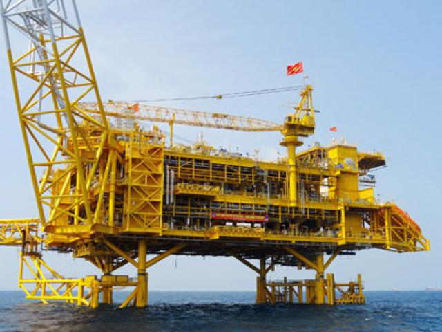 Giá cả hàng hóa - Giá dầu có thể xuống 20 USD/thùng, ngân sách hụt thu nặng?