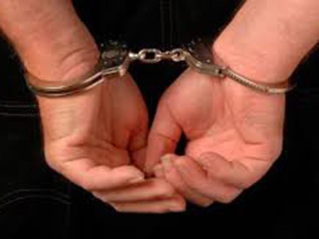 Pháp luật - Bắt cán bộ QLTT "giải cứu" 5 tấn phân bón kém chất lượng