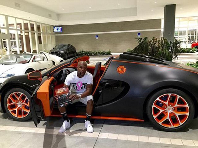 Thể thao - Mayweather tậu siêu xe, phớt lờ Pacquiao