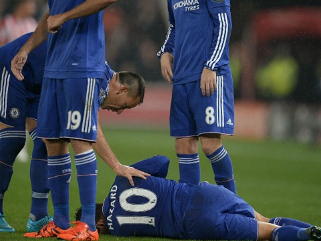 Bóng đá - Stoke chơi "triệt hạ", Chelsea lạnh sống lưng