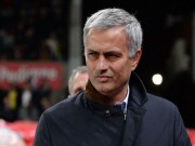 Bóng đá - Chelsea dừng bước, Mourinho trút giận lên báo giới