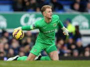 Bóng đá - Joe Hart phản xạ giúp Man City hòa MU đẹp nhất V10 NHA