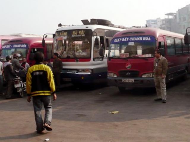 Tin tức trong ngày - Hà Nội: Lạ kỳ bến xe có “lốt” nhưng… không xe nào chạy