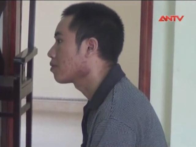 Video An ninh - Mơ bị hổ vồ chồng bật dậy cầm dao chém chết vợ