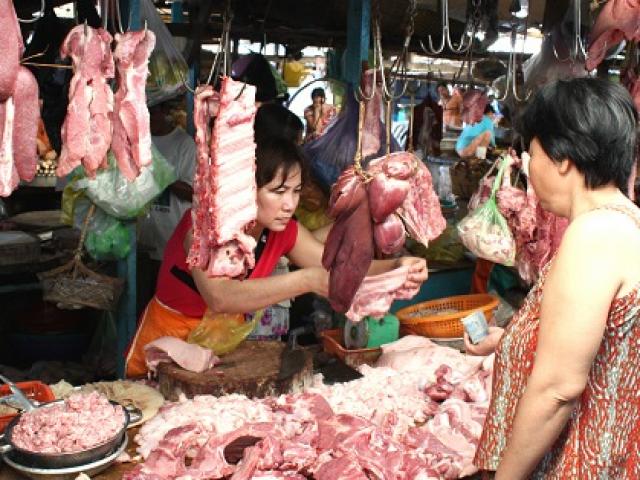 Thị trường - Tiêu dùng - Cảnh báo chất tạo nạc gây ung thư mua dễ... như rau?