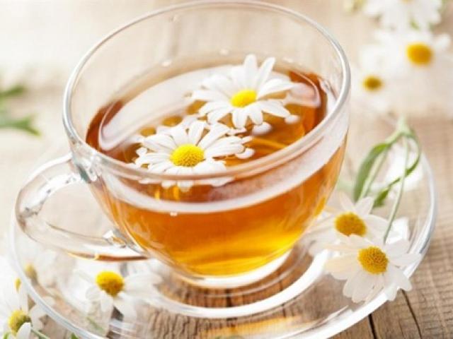 Sức khỏe đời sống - Trà hoa cúc và một vài công dụng tuyệt vời ít người biết