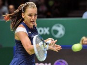 Thể thao - WTA Finals: Khuất phục&quot;ngựa ô&quot;, Radwanska vào chung kết