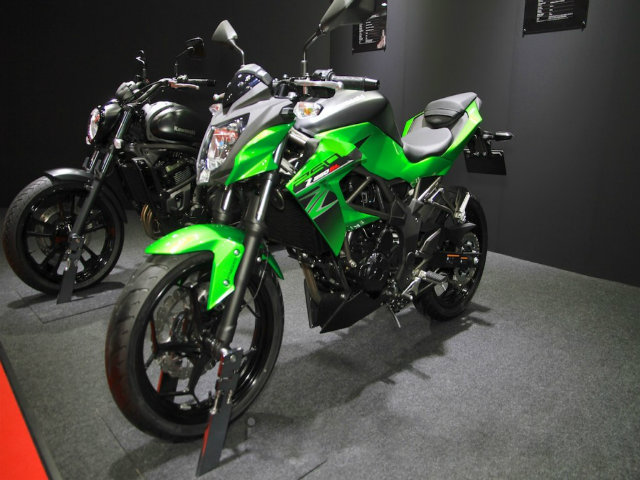 Ô tô - Xe máy - Kawasaki khoe loạt mô tô “khủng” tại Tokyo Motor Show 2015