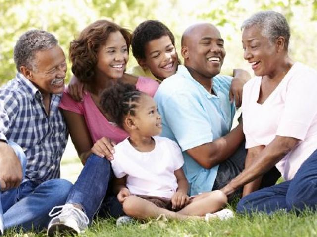 Bạn trẻ - Cuộc sống - 5 cách yêu thương làm cha mẹ hạnh phúc hơn