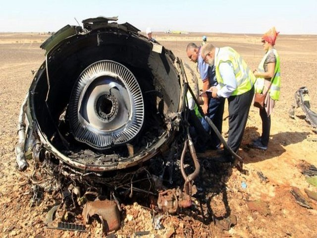 Máy bay Nga rơi: Manh mối từ cơ thể nạn nhân