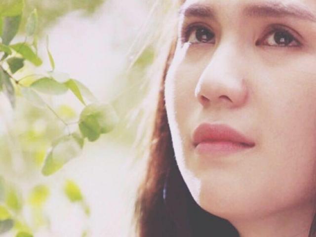 Phim - Ngọc Trinh bồi hồi nói về "cha" Công Ninh