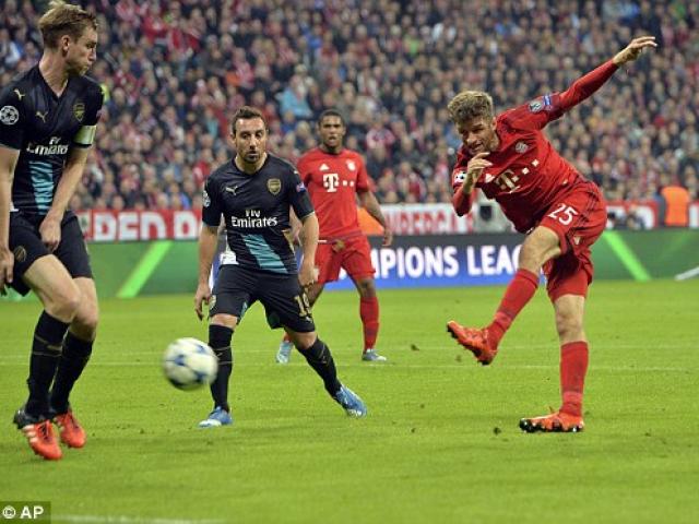 Bóng đá - Arsenal thua thảm, HLV Wenger trách hàng thủ