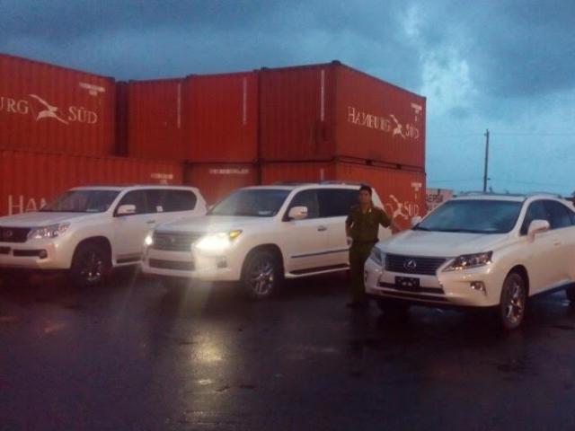 Tin tức trong ngày - Đà Nẵng: Sung công quỹ 5 "xế sang" nhập lậu trị giá hàng chục tỷ