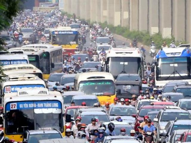 Tin tức trong ngày - HN quyết giảm tần suất xe buýt giờ cao điểm dù bị chê "ngược đời"