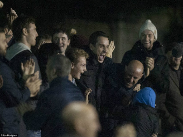 Bóng đá - "Thế hệ vàng MU" phát cuồng với chiến tích của CLB con cưng