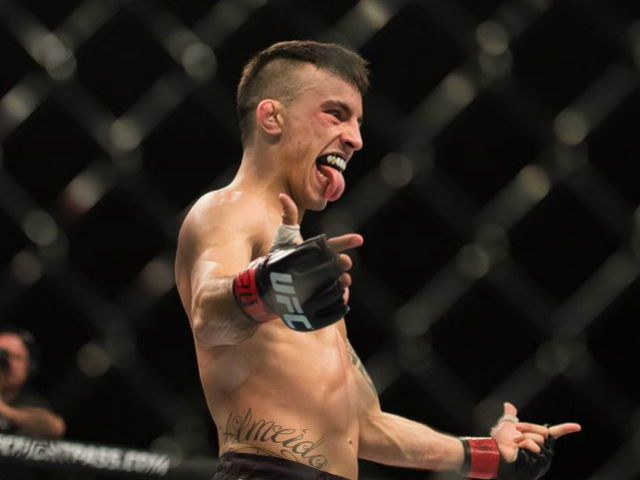 Thể thao - Sàn đấu UFC: Cho đối thủ "chết giấc" sau 22 giây