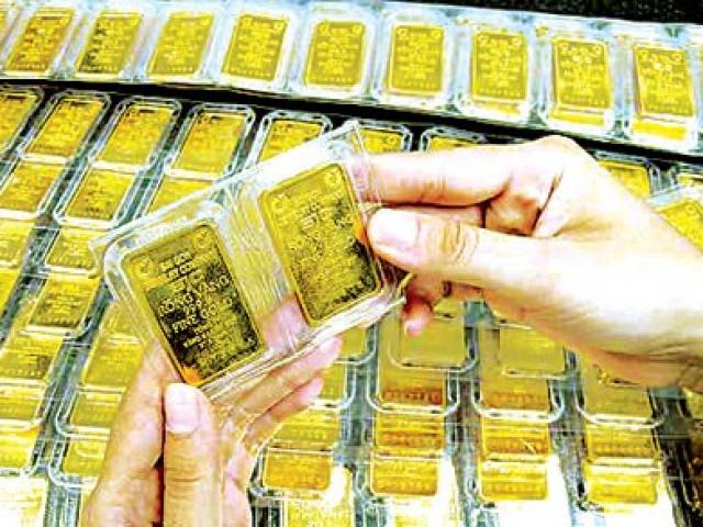 Tài chính - Bất động sản - Giá vàng hôm nay 12/11 quay đầu giảm, chênh lệch nới rộng