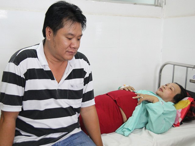 Ca nhạc - MTV - "Sư tử" Kim Loan đối mặt với cảnh "ung thư không tiền"