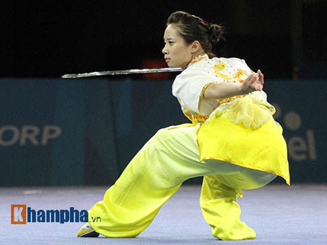 Tin thể thao HOT 16/11: Thúy Vi giành HCB giải Wushu thế giới