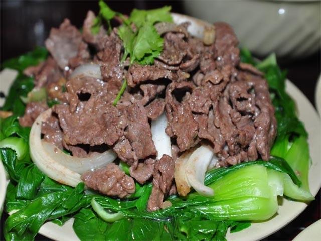 Ẩm thực - Thịt bò xào rau cải ngon cơm đầu tuần