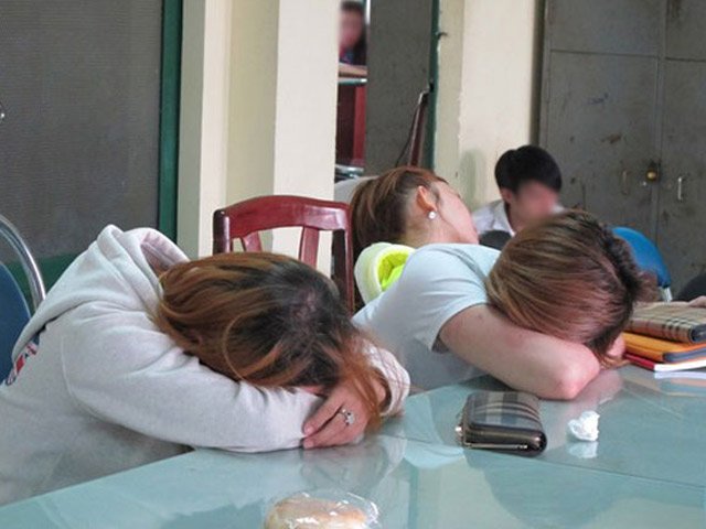 Tin tức Việt Nam - Chỉ 3% người mua dâm là cán bộ, công nhân viên chức