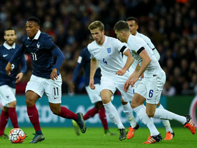 Bóng đá - Anh - Pháp: Cái đầu đè nặng đôi chân