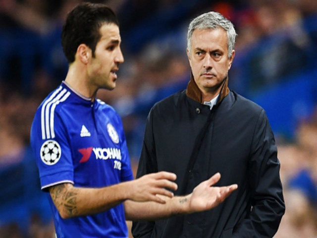 Bóng đá Ngoại hạng Anh - Nội tình Chelsea: Mourinho càng vá, càng rách