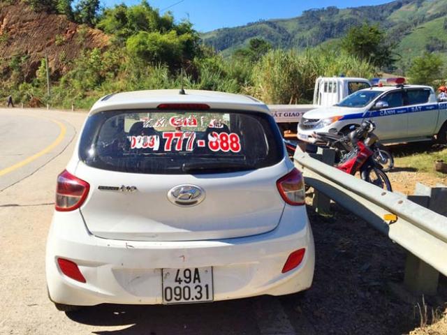 Pháp luật - Truy lùng 4 đối tượng cướp taxi bỏ trốn vào rừng