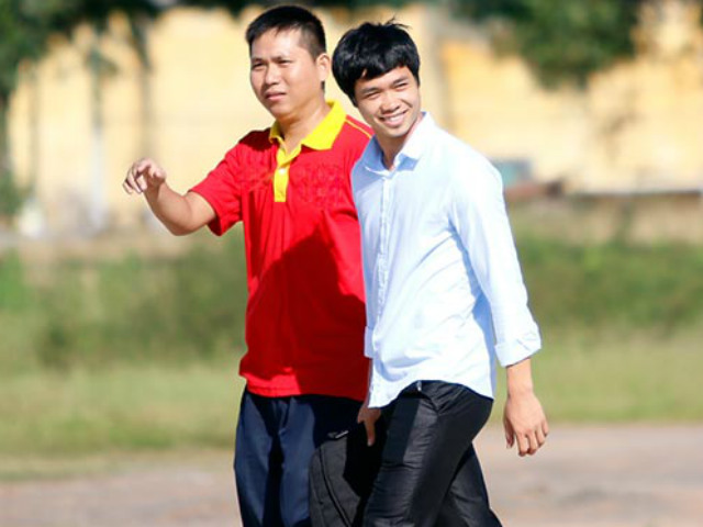 Tin bên lề bóng đá - Cầu thủ lò Arsenal khen Công Phượng dễ thương, vui tính