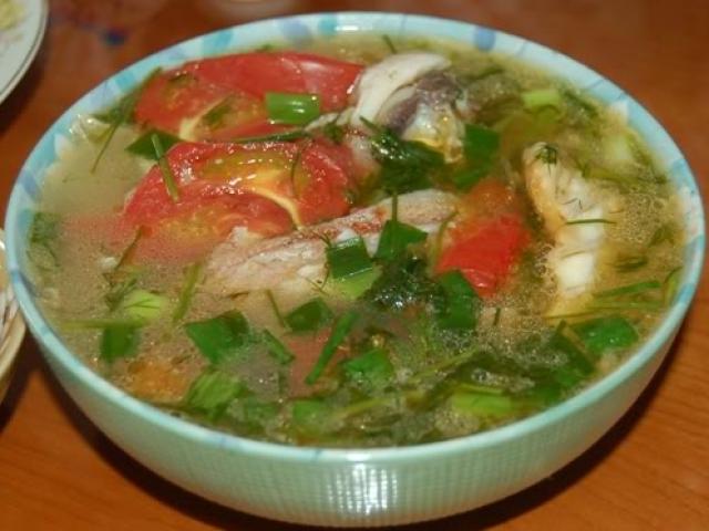 Ẩm thực - Cá trê nấu canh chua nóng hổi cho ngày se lạnh