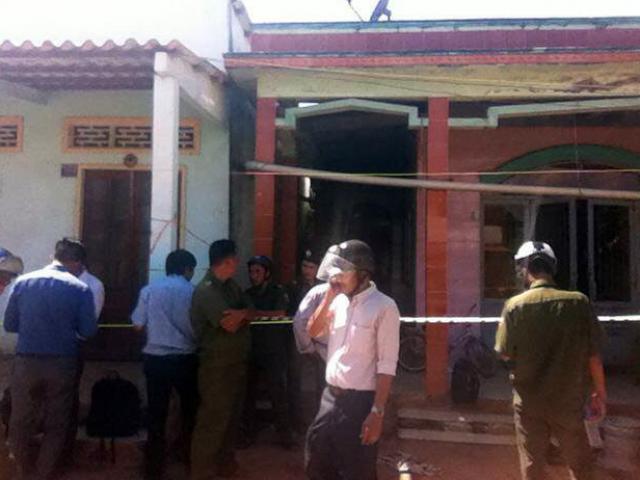 Tin tức trong ngày - Khởi tố vụ án 3 mẹ con chết bất thường ở Long An