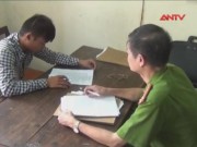 Video An ninh - Rượu dẫn lối, &quot;ma men&quot; đấm thẳng mặt công an viên