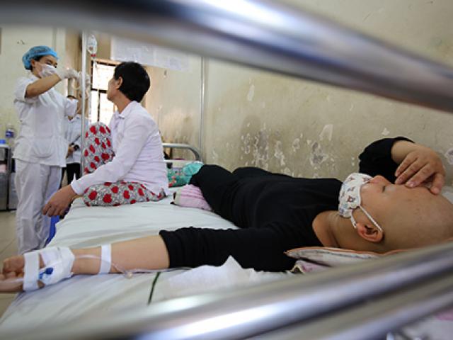 Sức khỏe đời sống - Nhiều bệnh nhân ung thư chết sớm vì suy kiệt và … “đói”