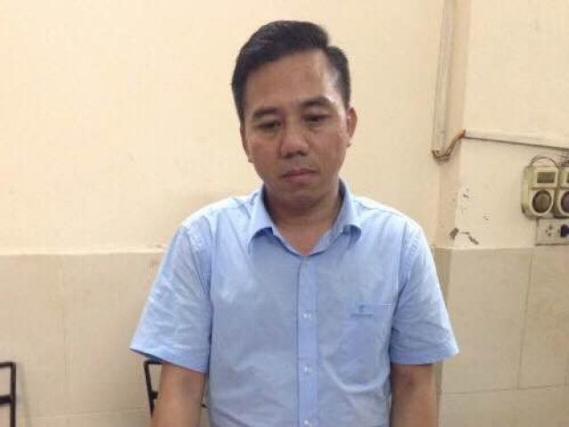 Pháp luật - Ra giá chạy án 300.000 USD, "quà" điện thoại Vertu 700 triệu