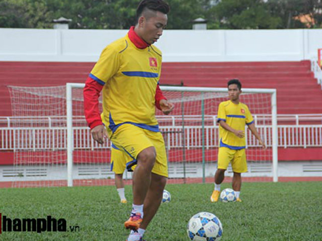 Bóng đá - Hồ Tuấn Tài muốn "thách đấu" Công Phượng