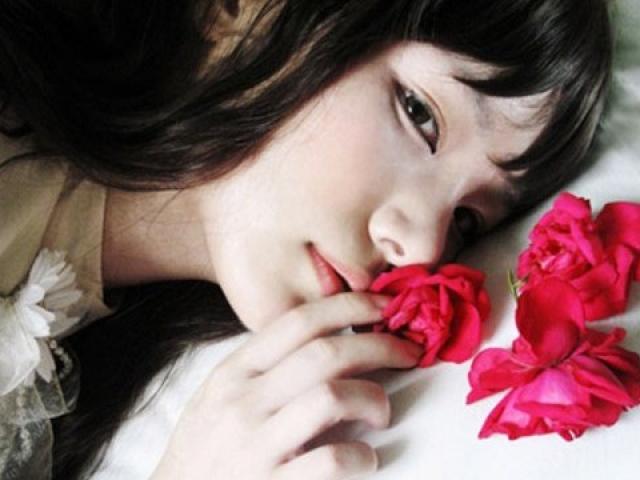 Bạn trẻ - Cuộc sống - Chết lặng khi mẹ chồng cũ trao lại quà trước ngày cưới