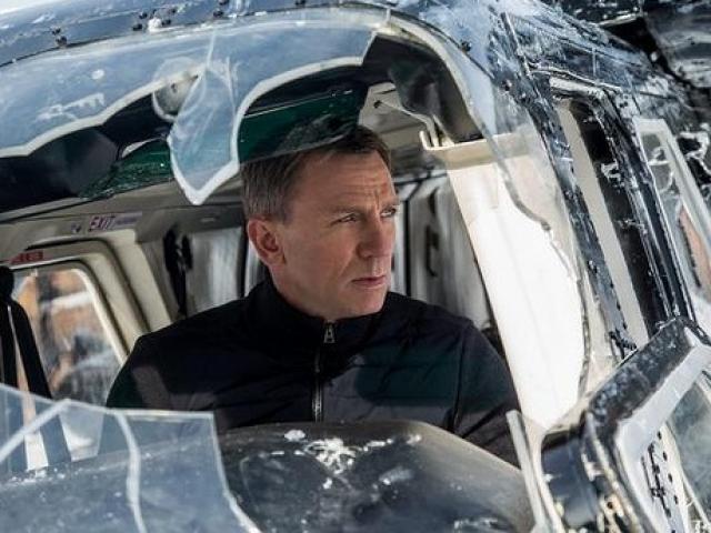 Giải trí - Daniel Craig: "Không đếm xuể sẹo sau khi đóng 007"