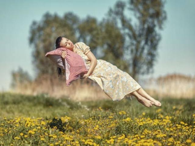 Sức khỏe đời sống - 10 hành động kỳ lạ khi ngủ và nguyên nhân