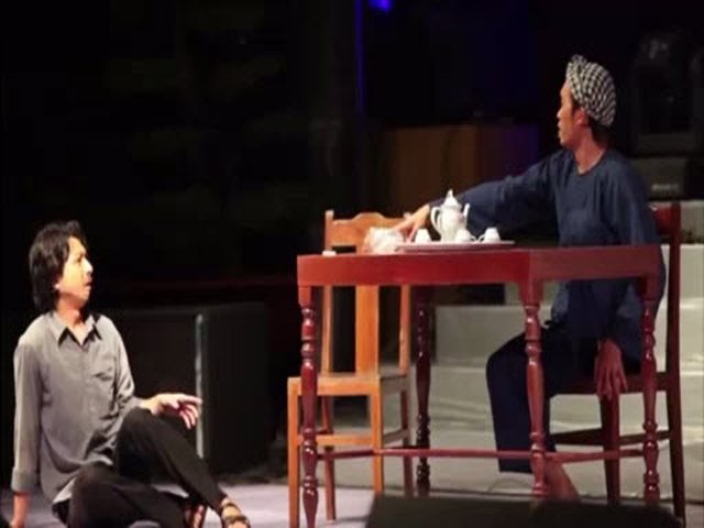 Cười 24h - Hoài Linh "vô duyên" khiến hàng xóm "run rẩy"