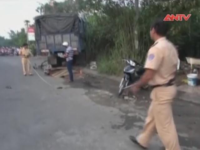 Video An ninh - "Quái xế" say rượu mất lái, một học sinh chết thảm