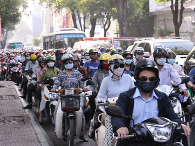 Tin tức trong ngày - Kẹt cứng ở trung tâm Sài Gòn vì... diễn tập PCCC