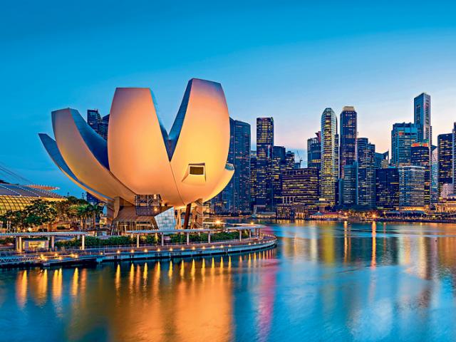 Thay đổi thần kỳ của đảo quốc Singapore qua 15 bức ảnh