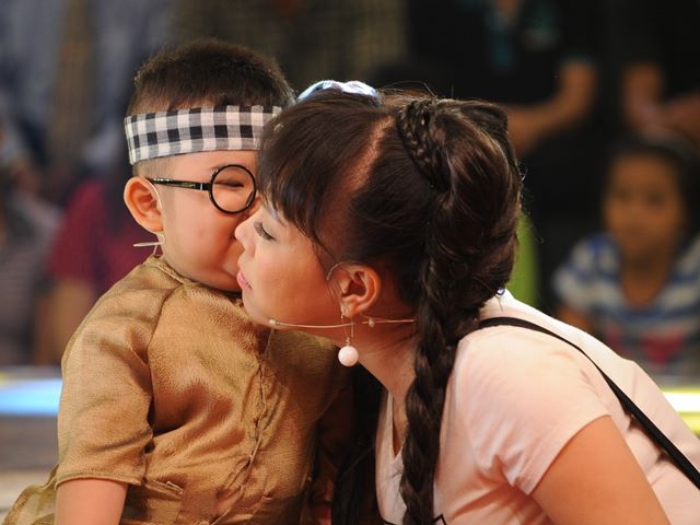 Phim - Trấn Thành, Việt Hương "cười lăn cười bò" vì Kutin