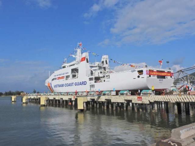 Tin tức trong ngày - Hạ thủy tàu Cảnh sát biển đa năng 8005