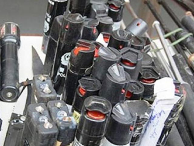 Pháp luật - Bắt nhiều vụ buôn bán hàng nóng qua mạng xã hội