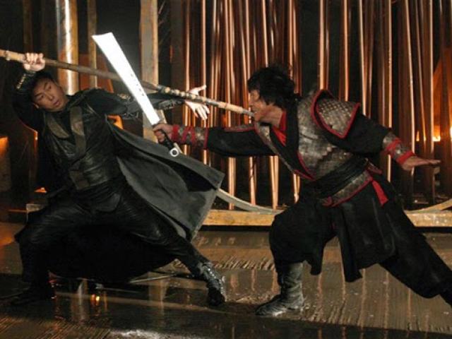 Phim - "Mãn nhãn" với màn đấu võ của Chân Tử Đan và Thành Long