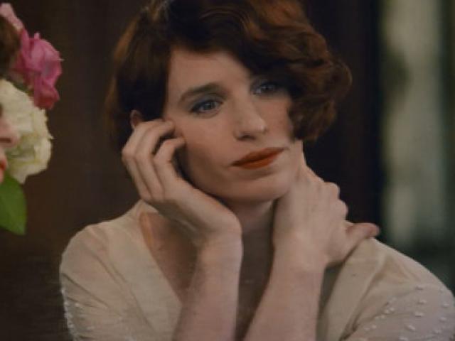 Phim - Tài tử đoạt Oscar vào vai chuyển giới hay hơn "đồ xịn"