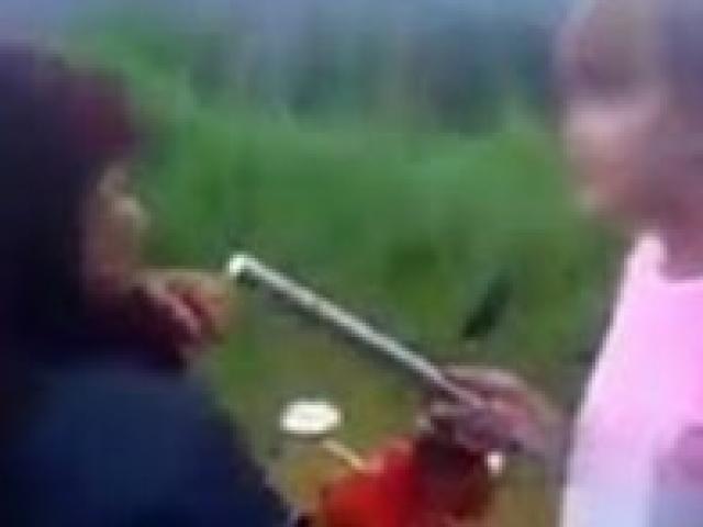 Giáo dục - du học - Phạt "nữ sinh dùng tuýp sắt đánh bạn"