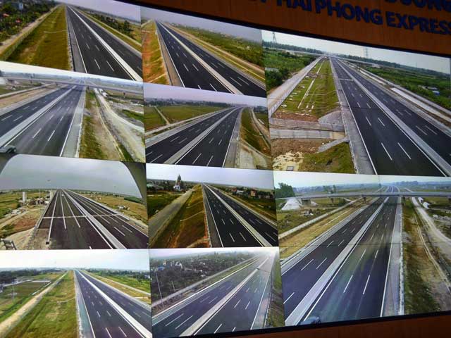 Tin tức trong ngày - Cao tốc HN- HP: Camera soi rõ phương tiện cách xa 1km