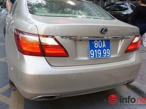 Ô tô - Xe máy - Lexus tiền tỷ gắn biển 91.999 không do cơ quan có thẩm quyền cấp